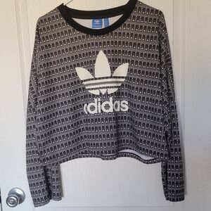 NWOT Adidas Pavao Cropped Loose Fit Pullover Size: Large